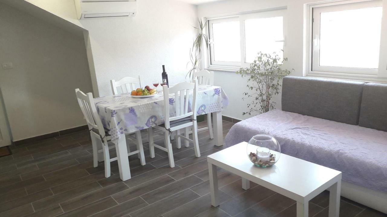 Apartmani Zilic ดูกีรัท ภายนอก รูปภาพ